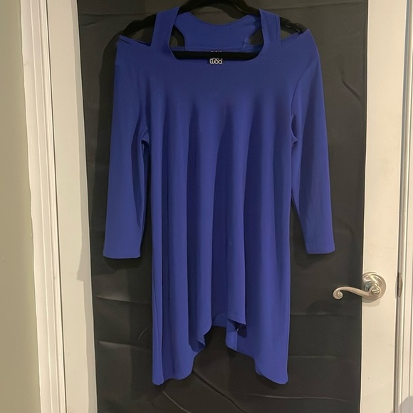 Clara Sun Woo Tops - Royal blue Clara Sun Woo blouse with shoulder cutouts size medium women’s